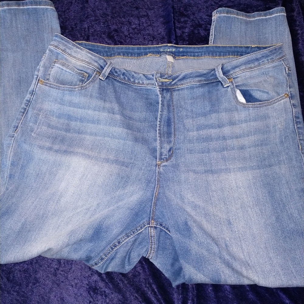 Jeans - Picture 3 of 4